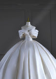 Timeless Wedding Dresses Ball Gown Off The Shoulder Satin Pleated Brides Dress Court Train Fitted Long Bridal Gowns HZ0311