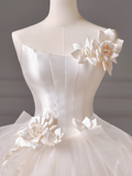 Princess Long Wedding Gowns Ball Gown Off The Shoulder Short Sleeves Pleated Tulle for Bride With Flower Train White Bridal Dress HZ0311