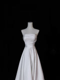 Simple Long Wedding Dresses A Line Strapless Silky Satin Style for Bride With Pleated Bodice Train White Fitted Bridal Dresses HZ0311