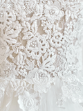 Princess Ball Gown Sweetheart Long Sleeve Lace Tulle Fitted Corset Long Wedding Dress Bridal Gown White Wedding Dresses HZ0311